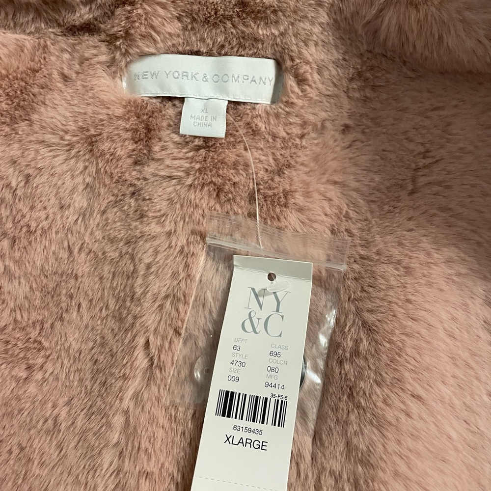 Coat - Picture 4 of 4